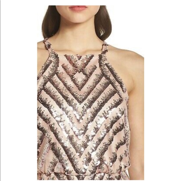 NWT Vince Camuto Blouson Sequined Halter Dress Sz 2 - Picture 3 of 7